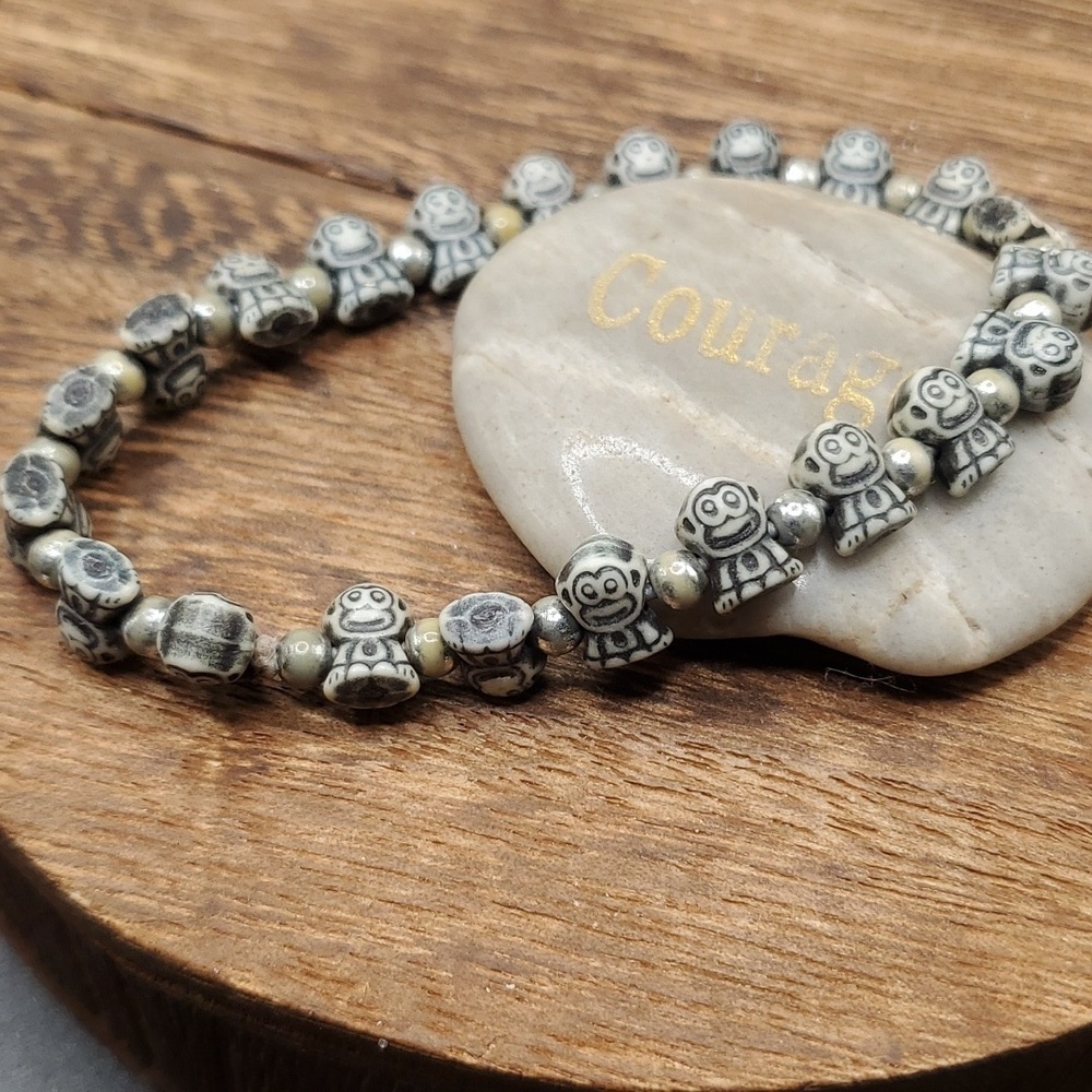 Monkey totem‎ bracelet B3131